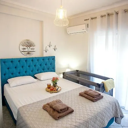House Ioanna 2 - Loft شقة Néa Péramos