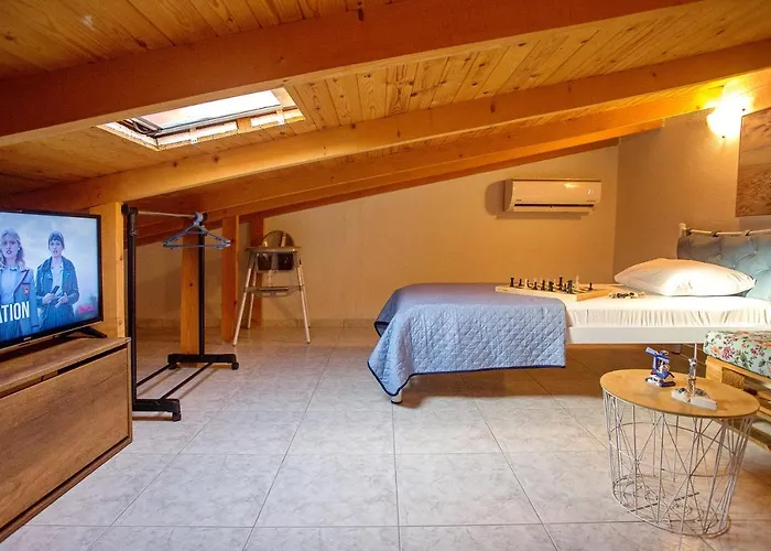 House Ioanna 2 - Loft Néa Péramos